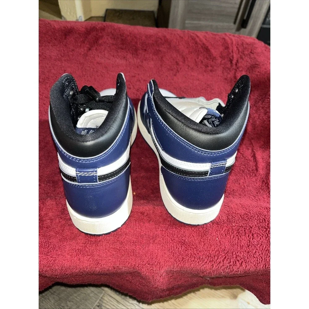 Size 5 - Air Jordan 1 Retro OG High Midnight Navy